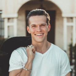 M104 Mono Silk Top Men’s Toupee With Skin Perimeter And French Lace Front -Wavy Hair Shop M104 11 85169.1649259416