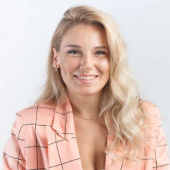 P41L16 Full Clear Skin Base Lady's Top Hairpiece 16" Long Hair -Wavy Hair Shop P41 2 24820.1668702489